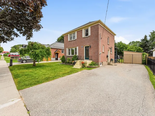 11 Clovelly St, Pt Hope, ON L1A 2J4