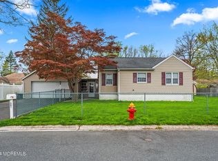 341 Pinehurst Dr, Keyport, NJ 07735