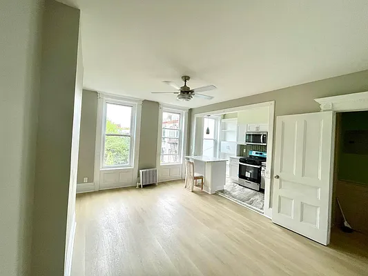 Rented by A P Realty Group NY LTD | media 8