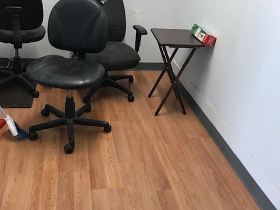 3rd image of 8022 Frankford Ave