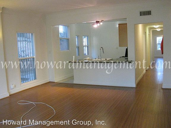 2nd image of 251 N Kenmore Ave APT 1
