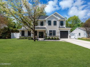 104 Garden Rd, Shrewsbury, NJ 07702