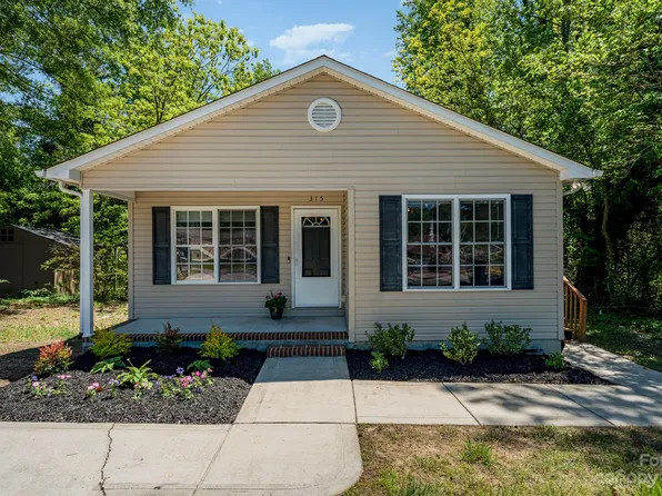 315 W Ballard St, Cherryville, NC 28021