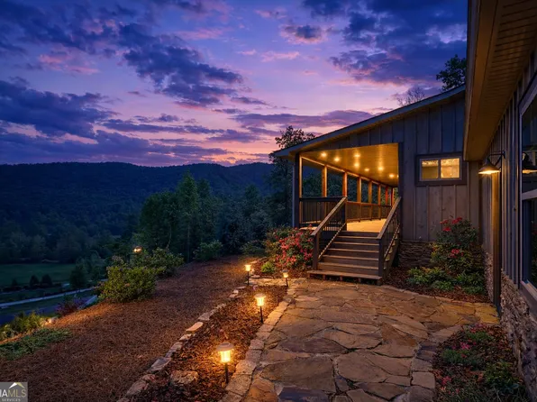 137 Olds Mountain Peak Rd, Rabun Gap, GA 30568