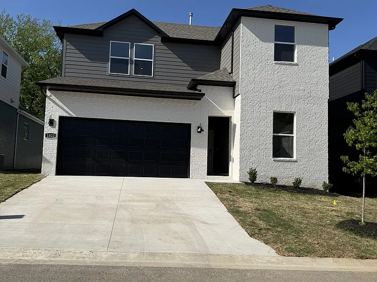1822 E Fiji St — Photo 19