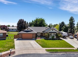 5558 S 400 W, Washington Terrace, UT 84405