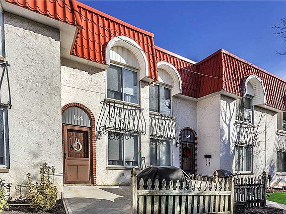 2nd image of 104 Alhambra Dr #104