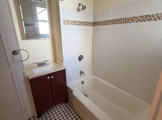 2 Norfolk Ter #2, Cambridge, MA 02139