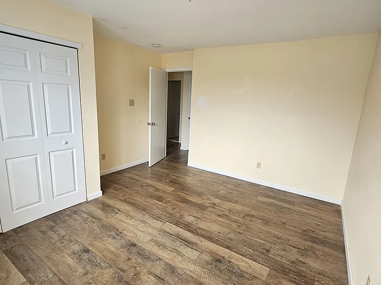 464 London Ct #464 — Photo 19