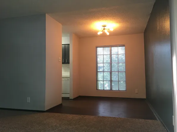 (undisclosed Address), San Marcos, TX 78666