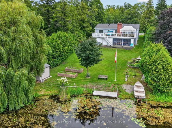 34 Birch Point Dr, Kawartha Lakes, ON K0L 1T0