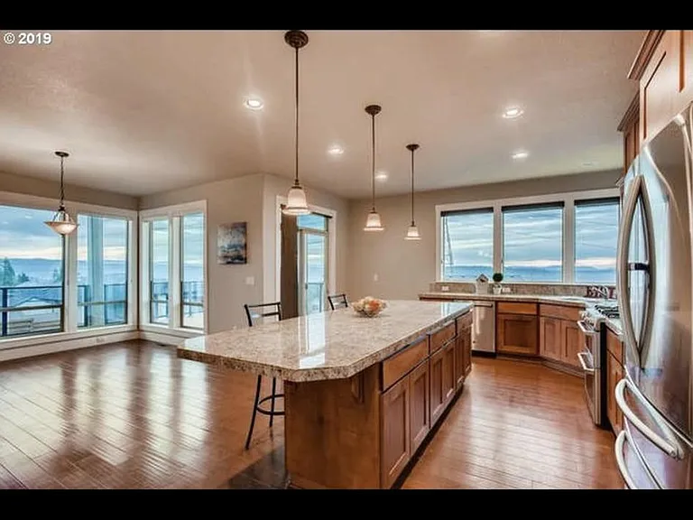 3522 Z St — Photo 11