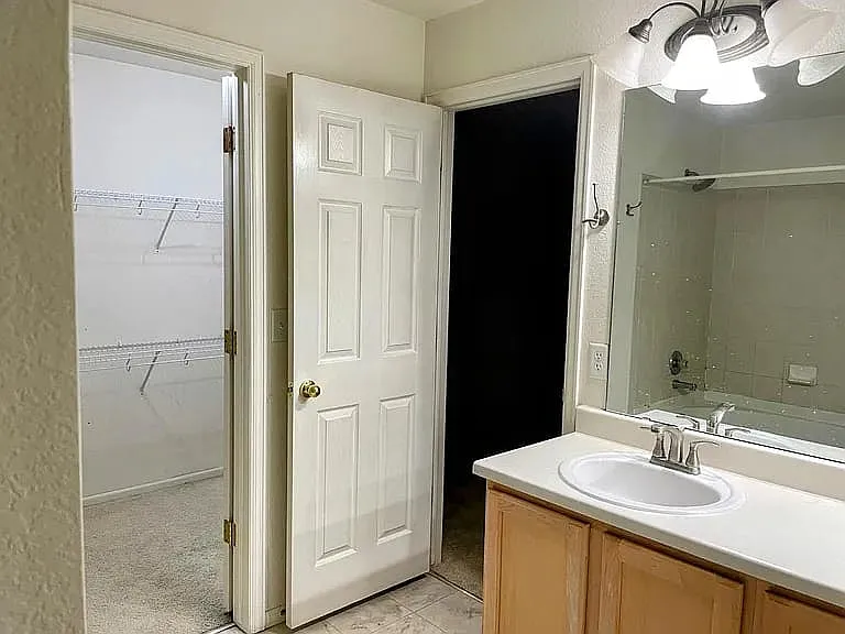 12833 Mayfair Way — Photo 46