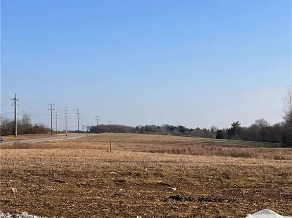 8135 Farming Way, Charlestown, IN 47111