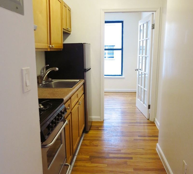1st image of 232 E 80th St APT 12