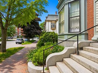 29 Deering St #3, Portland, ME 04101