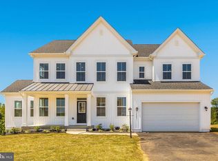 10213 Meadowridge Dr, Myersville, MD 21773