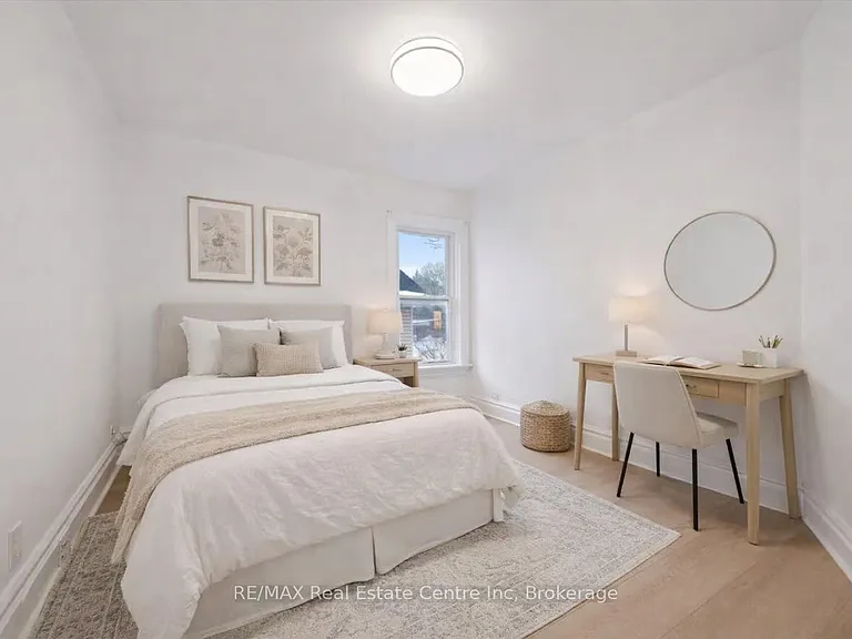 136 Paisley St — Photo 8