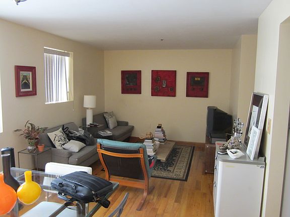3rd image of 361 Collins Ave #A3