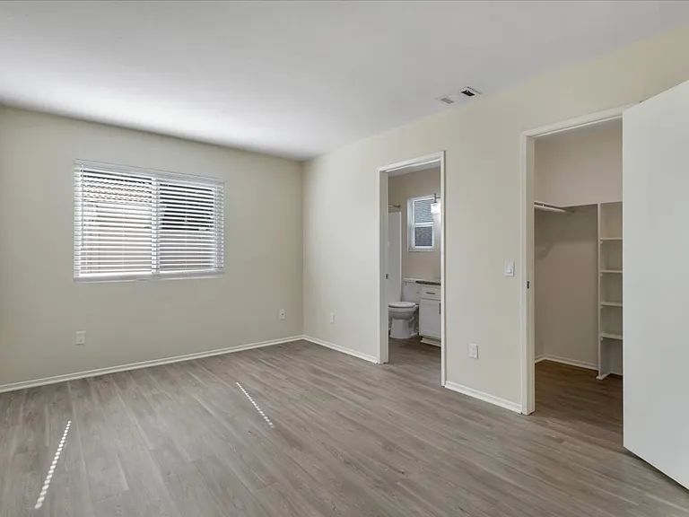 Concord Villas Patio Homes - Riverside, CA — Photo 11