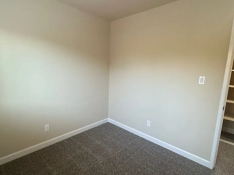 4309 Ross Ave — Photo 30