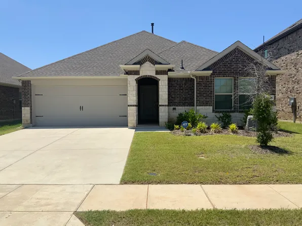 9728 Quail Pointe Rd, Aubrey, TX 76227