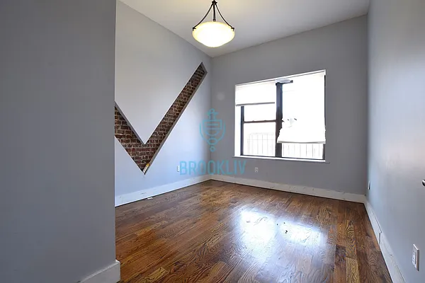 Rented by null | media 29