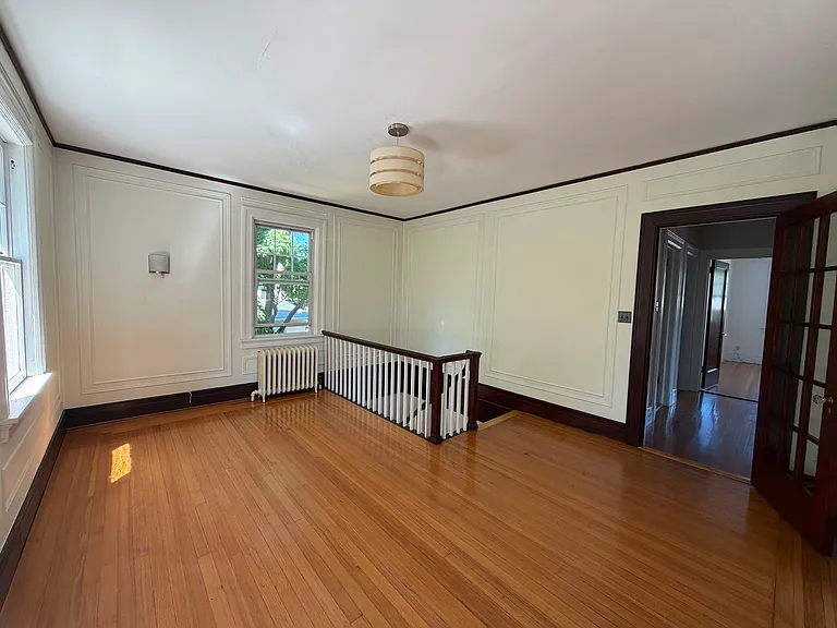 1 Undisclosed Address — Photo 3