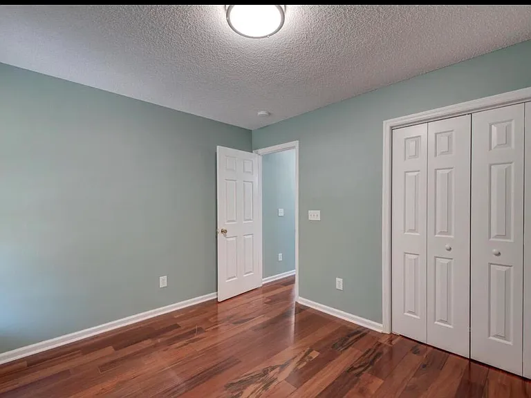 7186 Windmill Creek Rd — Photo 33