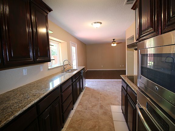 5th image of 4844 Alta Oaks Ct