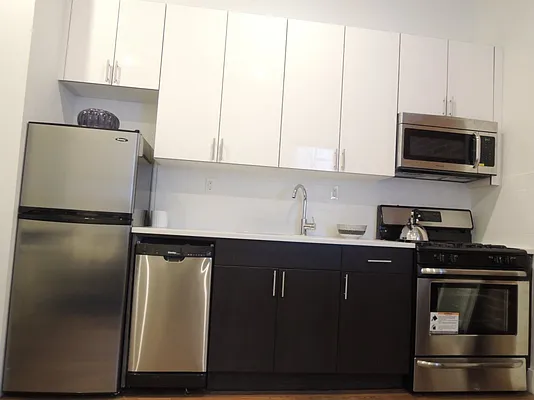 Rented by Trion Real Estate Management | media 45