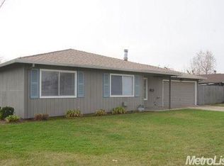 210 Eric Cir, Galt, CA 95632