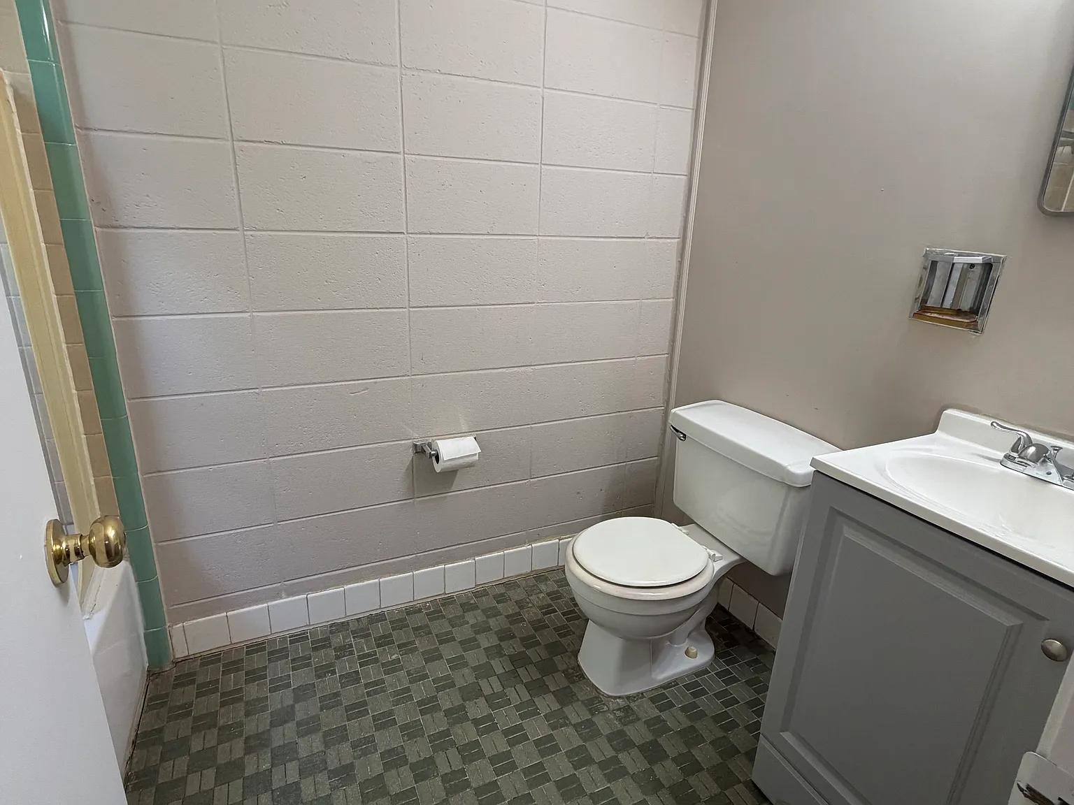 1 bed, $900 — Photo 4