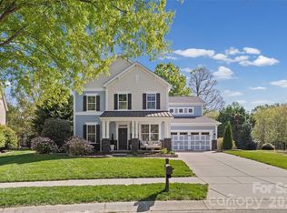 5017 Hedgebrook Ln, Waxhaw, NC 28173