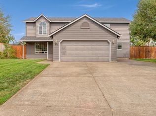 8110 Daphne Ct, Adair Village, OR 97330