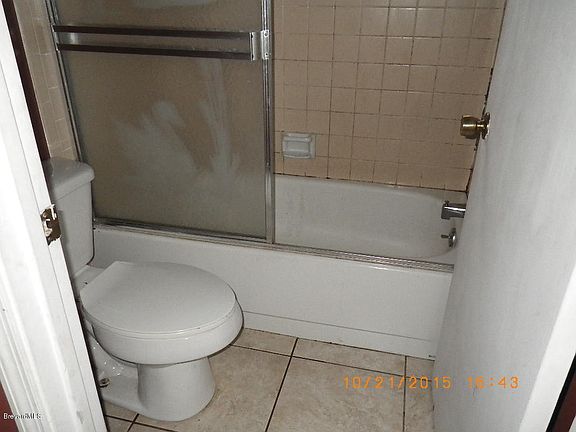 4th image of 1536 Lafayette Ave