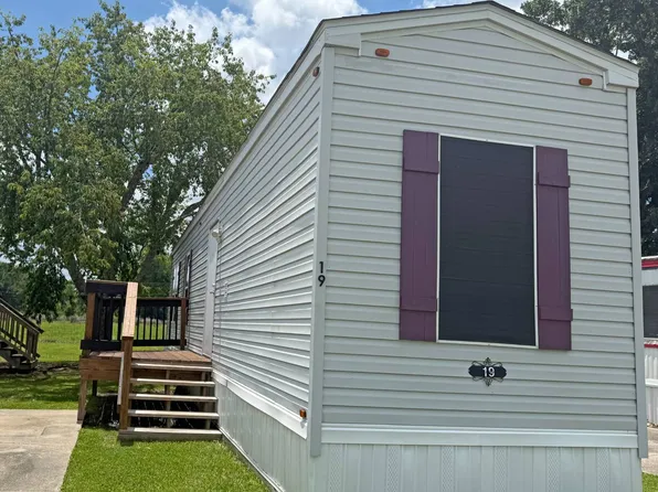 1231 Hebert Ave #19, Breaux Bridge, LA 70517