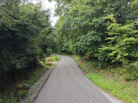 5th image of Thompsontown Road Thompsontown Rd