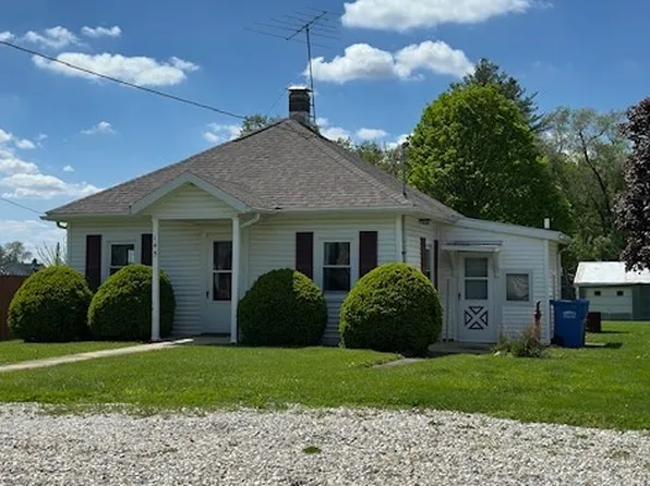 145 S Towson St, Macon, IL 62544