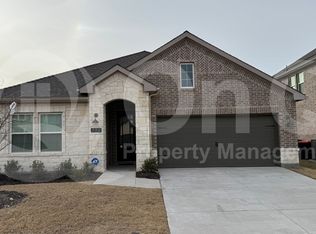 732 Waterhouse Lake Dr, Anna, TX 75409