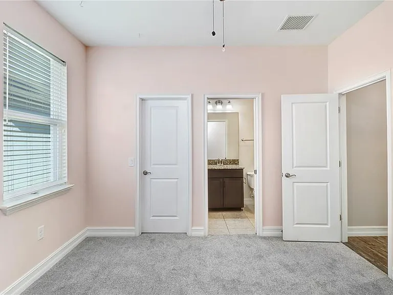 16325 Hyde Manor Dr — Photo 26