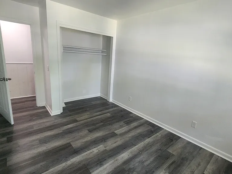180 Prospect St — Photo 9