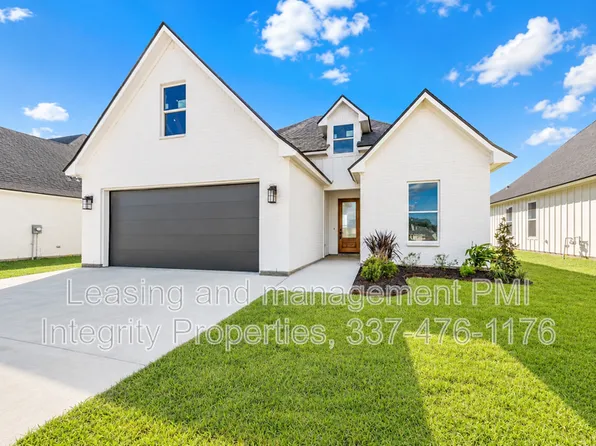 107 Prague Ave, Youngsville, LA 70592
