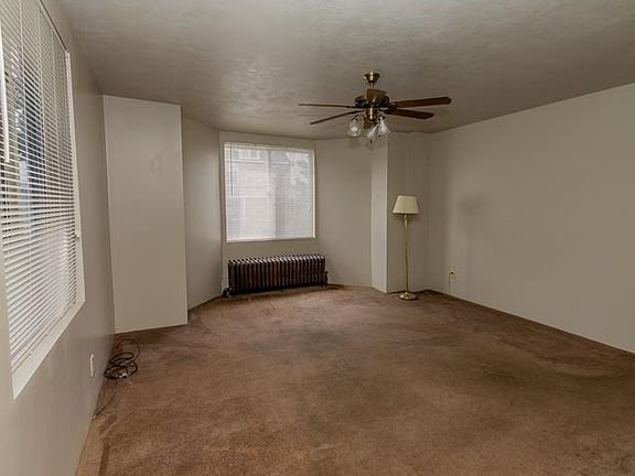 4th image of 263 S Stewart St