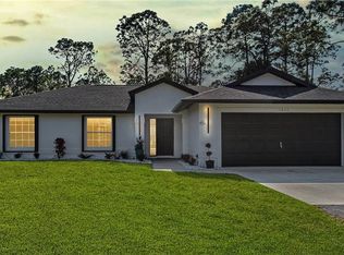 1820 20th Ave NE, Naples, FL 34120