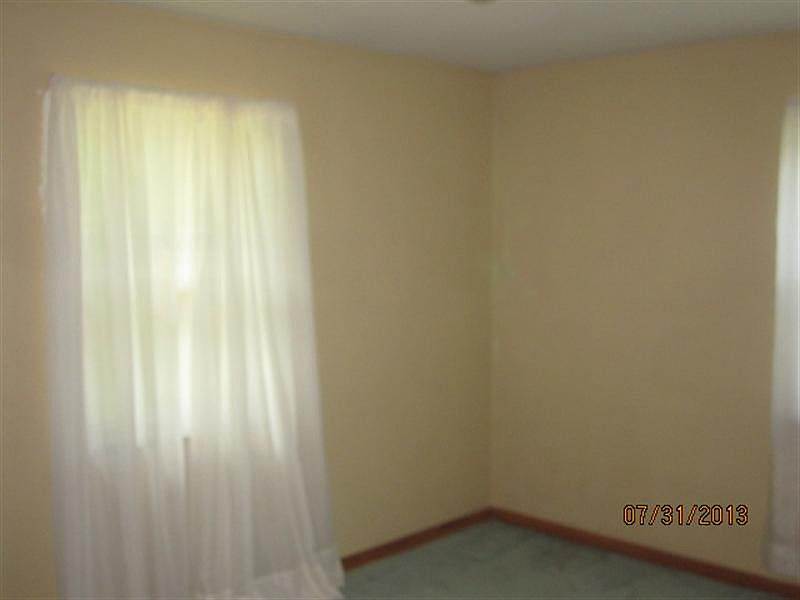 2nd image of 4474 Porter Rd