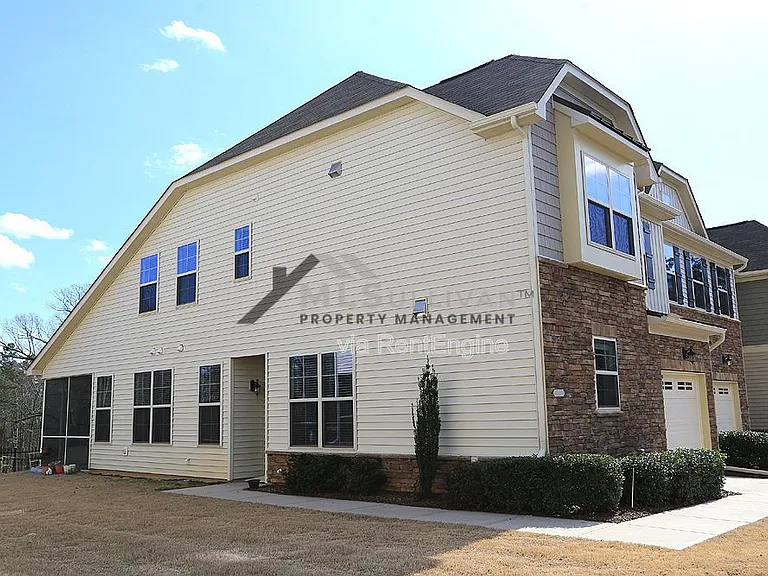 44 Argonaut Dr — Photo 2