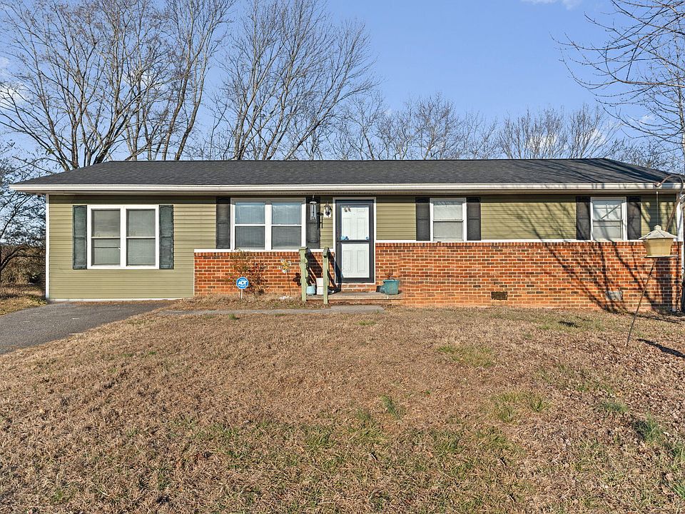 1st image of 3514 Woodridge Dr SE