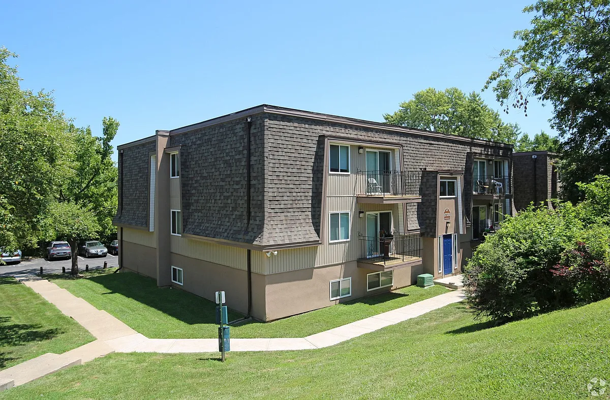 Building Photo - Stone Oak Apartments