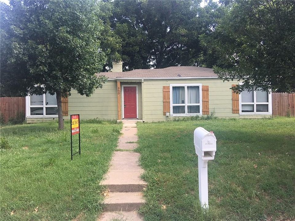 1st image of 803 Adkins St